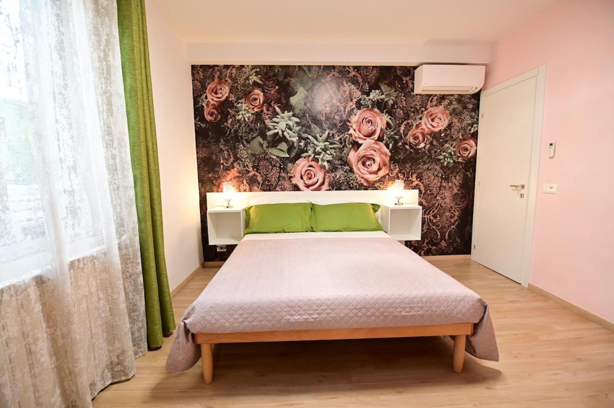 Bed and Breakfast La Casa Di Odessa Арчевиа Экстерьер фото